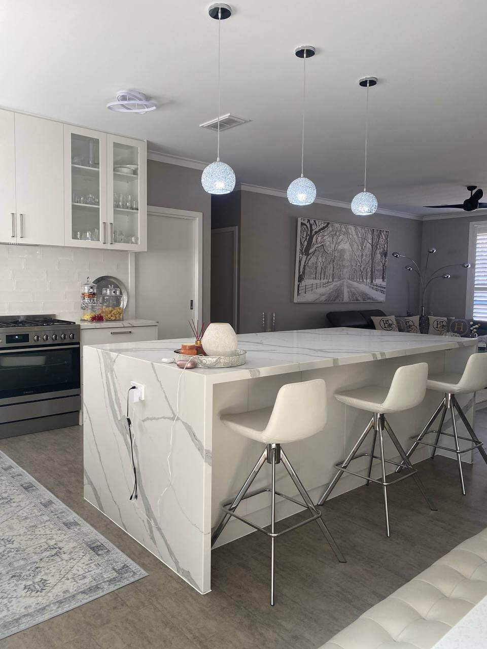 Premium kitchen cabinetry details