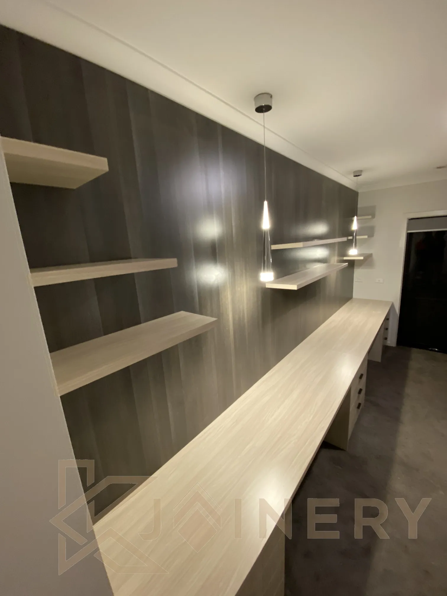 Work-from-home office with a floating desk, drawers and integrated shelving in Melbourne