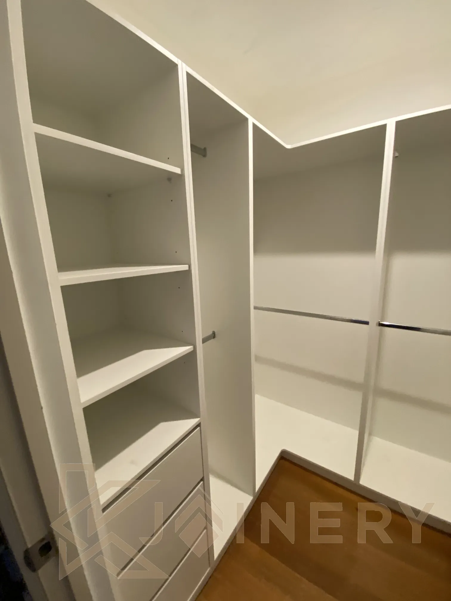 Modern walk-in robe installation Melbourne