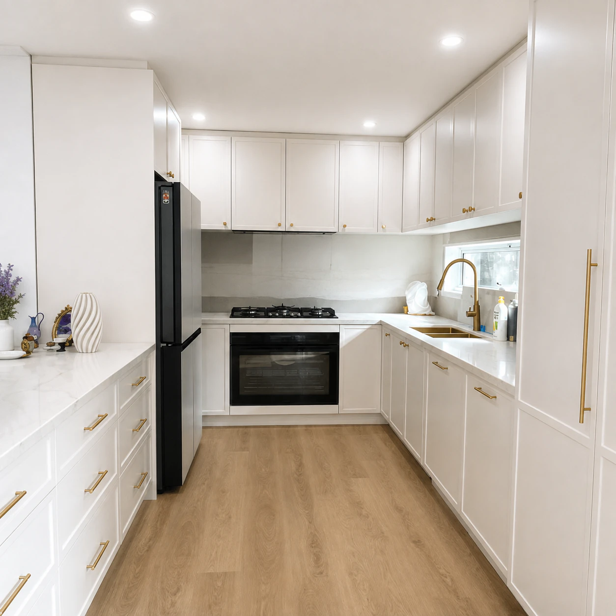 Drawer bank and underbench oven in the Bulleen kitchen